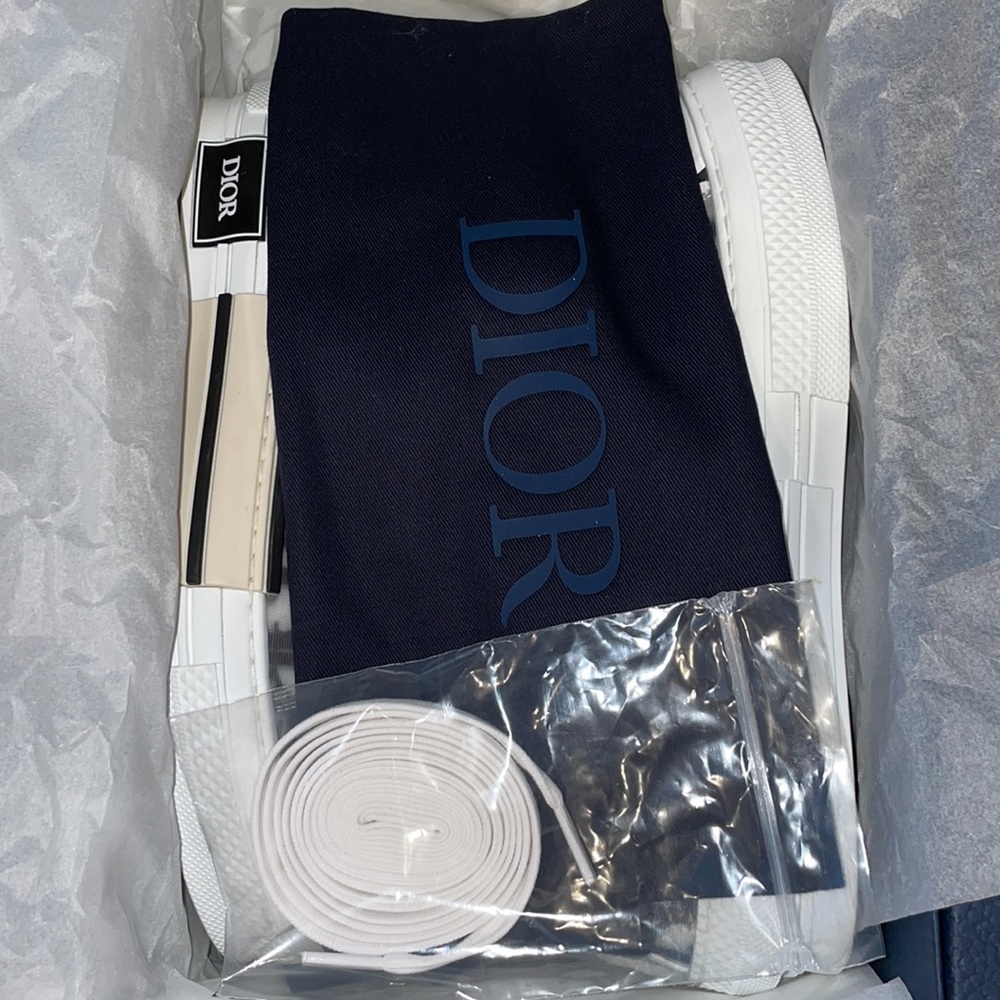 Dior B23 LOW-TOP SNEAKER - Picture 9 of 10